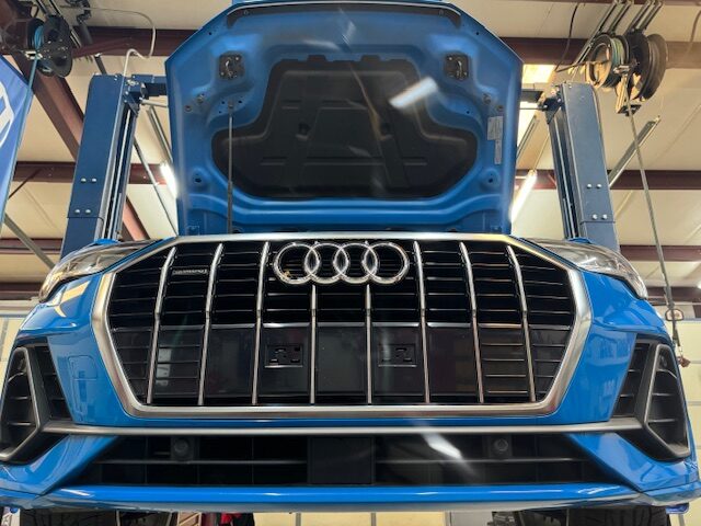 AUDI Q3 OIL SERVICE